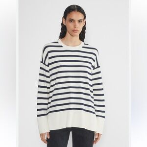 Aritzia Babaton Stripped Relaxed Fit Tradition Sweater Navy White S